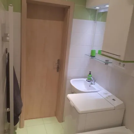 Michaela Apartman *