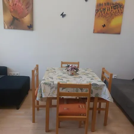 Michaela * 布拉迪斯拉发